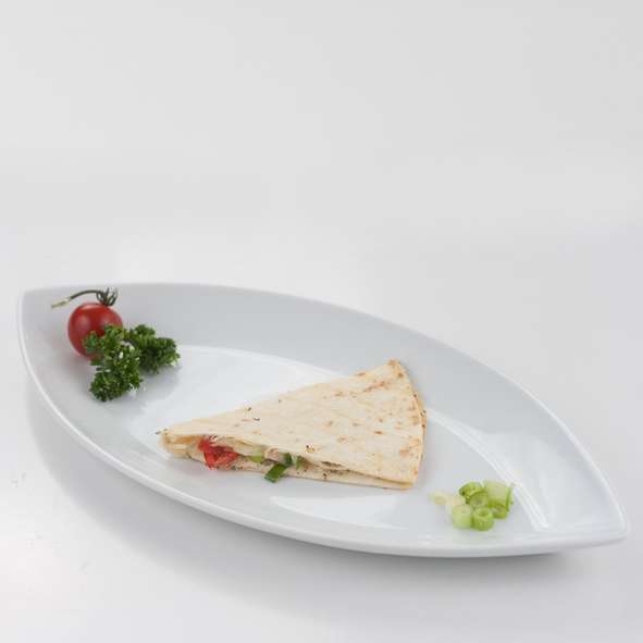 BAT 001 BATEAU Oval platter ''Bateau'' 35 cm