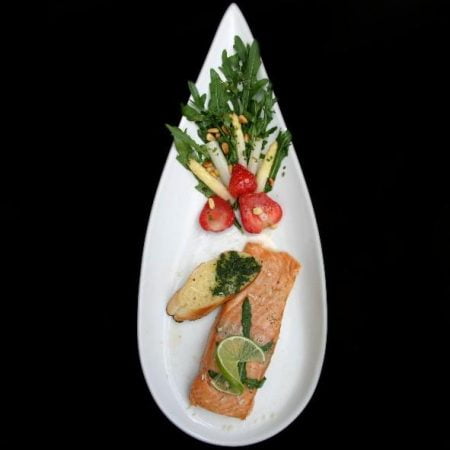 TD 042 PRÄSENTER Oval platter ''Teardrops'' 42 cm